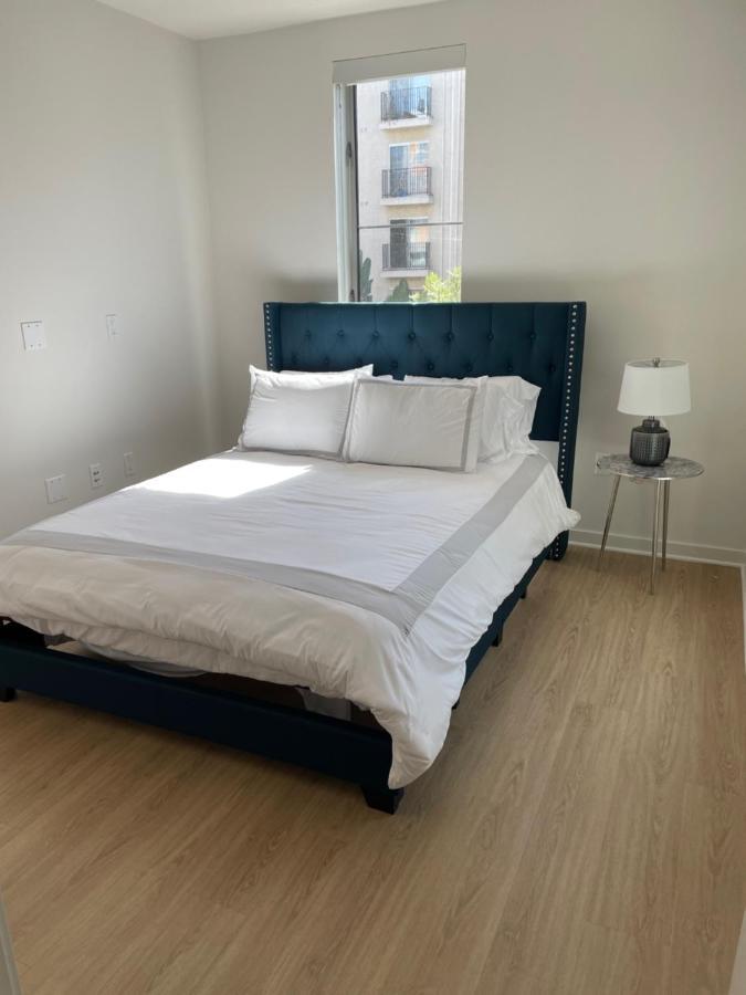 Las Palmas - Modern, Stylish, Spacious, Secure & Tranquil Condo With 2 Master Suite Bedrooms - Wlk To Sm Pier Los Angeles Kültér fotó